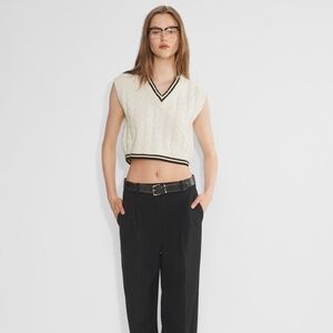 Aritzia White Sleeveless Knit Top